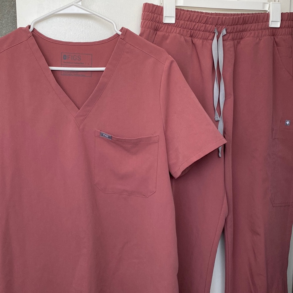 Figs Large Mauve Set